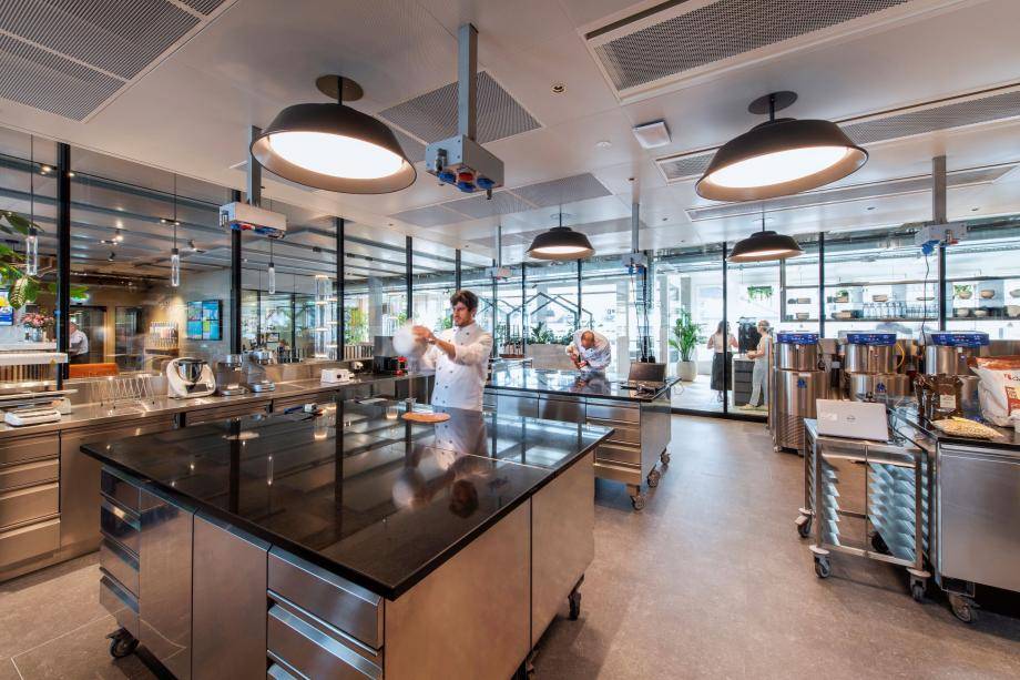 Carma Chocolate Academy