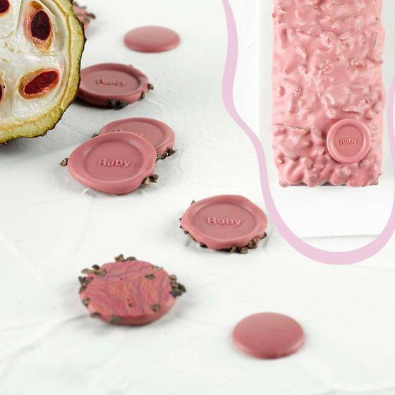 Ruby Azalina  40% no added colours or fruit flavours